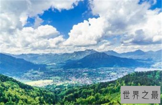 全球风景如画的十大山区小镇，人烟稀少美到爆炸！