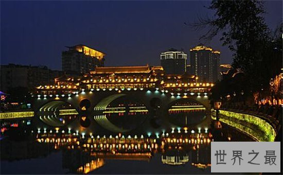 中国十大最适合穷游的地方,盘点那些花钱少看美景的城市!