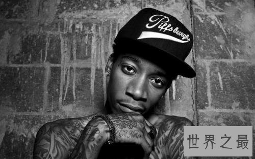 世界十大热门黑人歌手，他曾火透半边天。