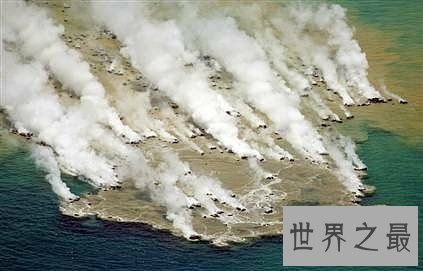 世界十大海底火山，布兰斯菲尔德火山被雪山覆盖还能喷发。