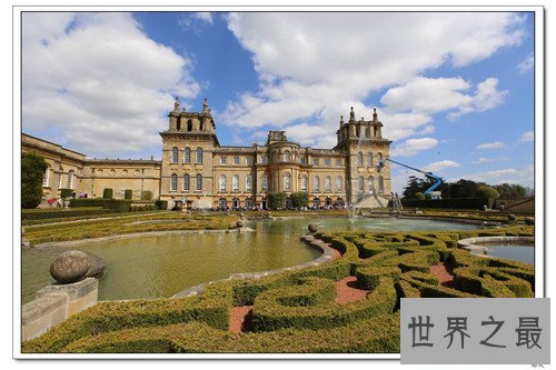 丘吉尔庄园位于什么地方 其是英国最大私人宅院