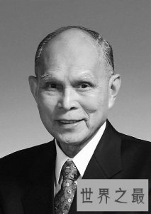 ​上世纪香港最牛逼商界大鳄，霍英东的传奇一生