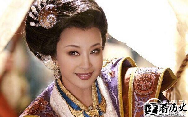 刘晓庆饰演的武则天剧照