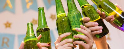 ​啤酒加小苏打可以去油污吗 啤酒和小苏打能去油脂吗