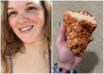 ​美国印第安纳州女子展示有趣红色方解石 凹凸纹理酷似酥脆炸鸡