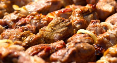 ​俄罗斯肠胃病学家讲述如何减少食用烧烤食物的危害