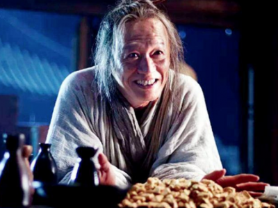 ​纪晓岚为什么颇信魏忠贤变成了蜈蚣？