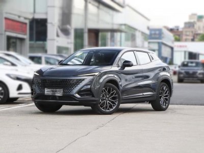 ​长安UNI-T2022款1.5T落地多少钱？长安UNI-T指导价