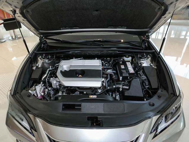 雷克萨斯ES2020款2.0L成交价格最低是多少钱？-