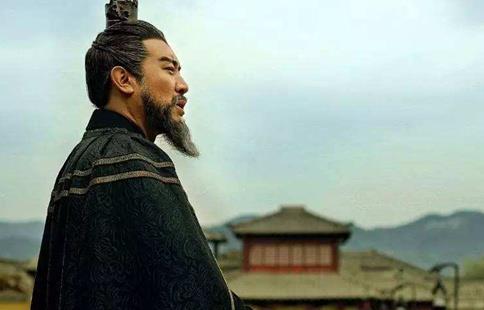 曹操和刘备谁更腹黑?