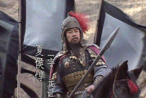 曹操最信任的将领是谁?张辽徐晃都比不上他