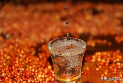 ​男人喝什么酒(男人喝什么酒壮阳)