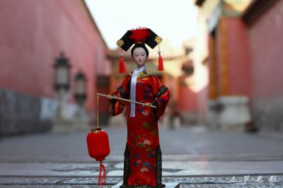 ​1992年故宫宫女现身原照片原理大揭秘，怨鬼吓人阴气重