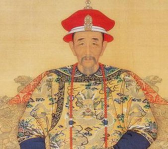 ​清朝差不多立国三百年 期间为何没有出现一个昏君