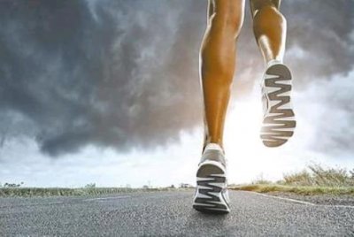 ​跑步如何跑得快？