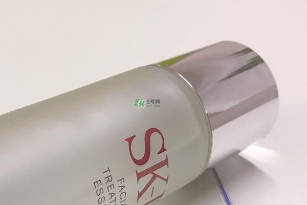 油痘肌适合什么护肤品 油痘肌的皮肤护理方法