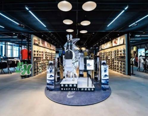 adidas阿迪达斯运动体验迷你品牌中心是干什么的？