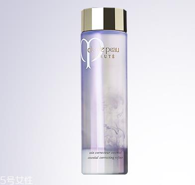 夏天混油皮护肤攻略 这些你都不能错过