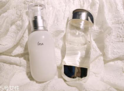 夏天混油皮护肤攻略 这些你都不能错过