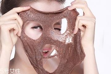 海藻面膜用什么水调最好？海藻面膜和什么调最好？