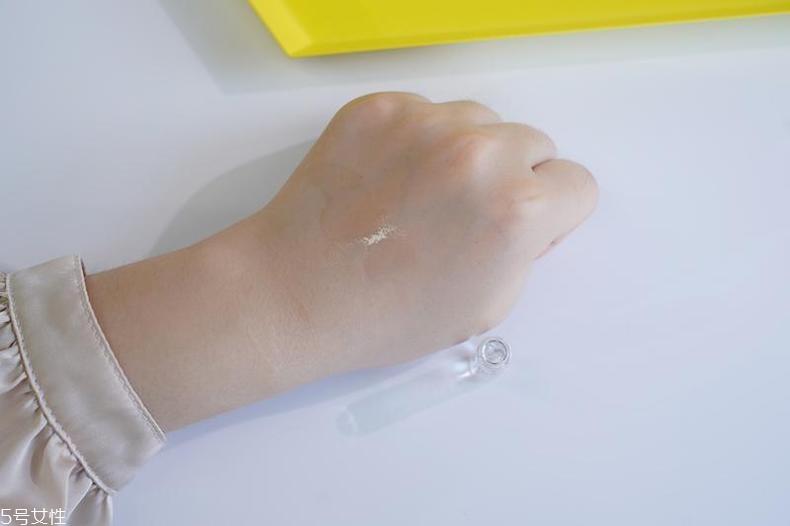 德国芭宝安瓶怎么样 解渴小白瓶深层补水