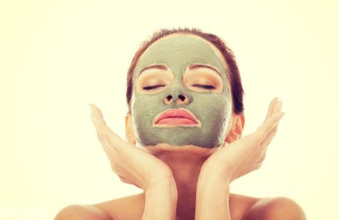 自制面膜和买的面膜哪个好 自制面膜和买的面膜的区别