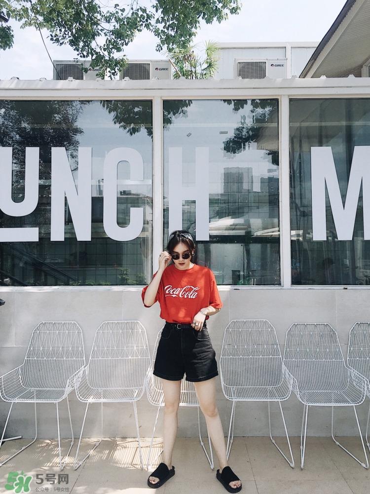 微胖女生穿衣搭配 如何穿得又美又显瘦