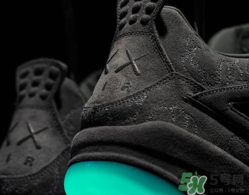 kaws与air jordan 4黑色版本亲友限定款什么时候发售? kaws与air jordan 4黑色版本亲友限定款什么时候发售?