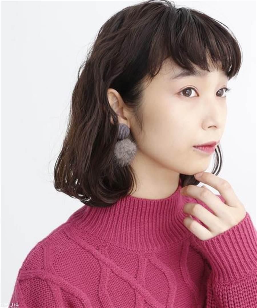 灯芯绒衣服怎么搭配图片 7种单品打造秋冬最潮穿搭