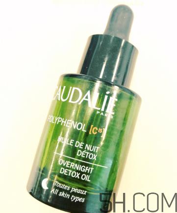 欧缇丽葡萄籽赋颜夜间焕肤精油怎么样?好用吗? 欧缇丽葡萄籽赋颜夜间焕肤精油怎么样?好用吗?