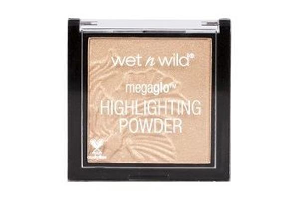 提亮粉饼哪个牌子好 5款粉饼打出立体五官 提亮粉饼哪个牌子好 5款粉饼打出立体五官