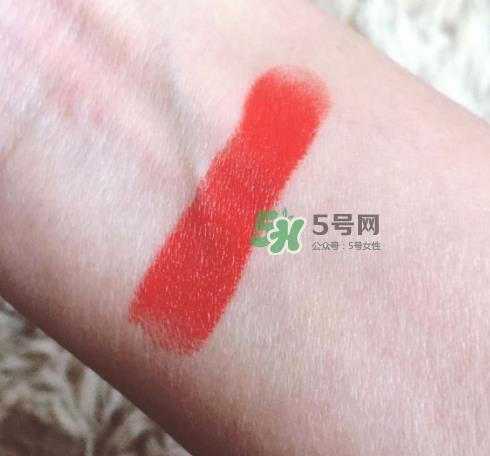 mac魅可立体凝彩唇膏怎么用？魅可立体凝彩唇膏真假辨别