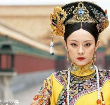 清朝女性唇妆怎么化 清代花瓣唇妆画法