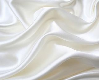 夏天穿什么面料凉快 夏天适合穿什么面料