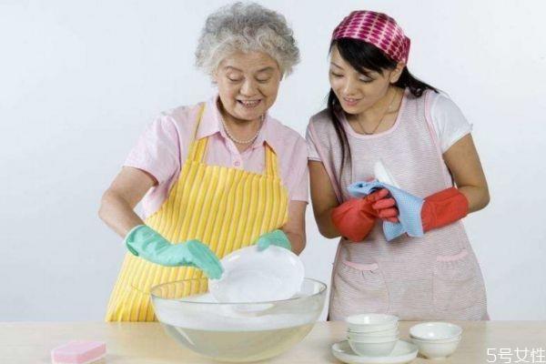 媳妇如何处理婆媳关系 媳妇处理婆媳关系的方法