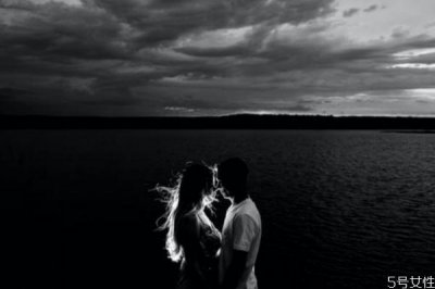 ​老婆出轨的征兆 老婆出轨的几大表现