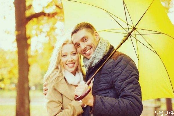 第一次约会男生满意的表现 第一次见面后有戏表现 第一次约会男生满意的表现 第一次见面后有戏表现