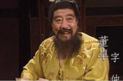 ​王允要杀蔡邕的真正原因是什么？