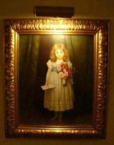 ​禁画德里斯基尔酒店的小女孩画像，致人灵魂脱离肉身