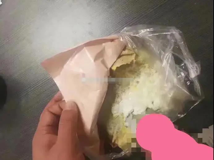 为了满足“变态”心理,丈夫拍摄妻子与多名陌生男不雅视频,获利百万18