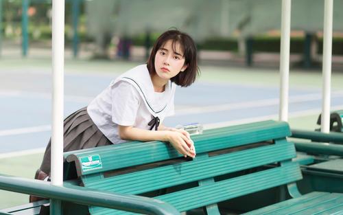 吵架女朋友被气哭怎么办