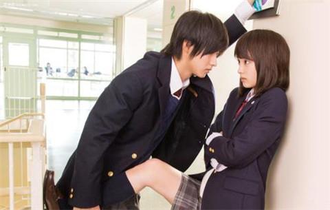 如何有效地与异地恋女友保持和谐关系