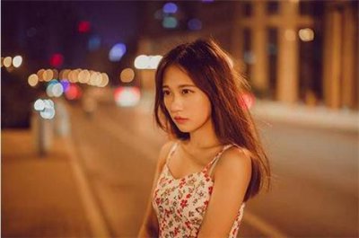 ​祝福女生的一句话，祝福女生的一段话