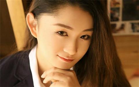 朋友圈文案说说的好句子 发朋友圈的文案短句