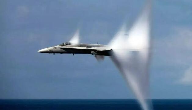 探秘第一宇宙速度是多少马赫?（500字）  2