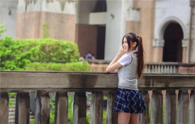 ​跟女生聊什么话题才会让她开心，跟女生聊什么话题增进感情