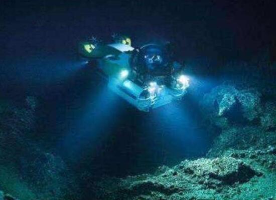探秘马里亚纳海沟图片，海沟考察事件  2
