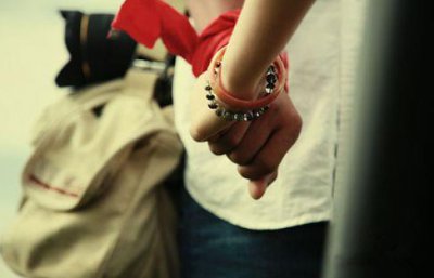 ​男人问你干嘛呢的心理，是喜欢吗怎么回复？