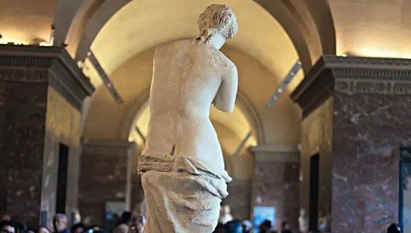 探秘断臂维纳斯多高，断臂维纳斯的意义价值  2