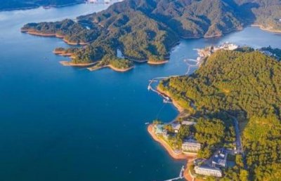 ​安徽神秘湖泊湖水时隐时现 是地理现象造成(比较神奇)